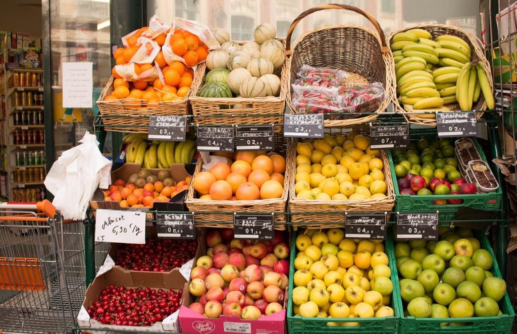 Biologische producten inclusief superfoods en natuurlijke ingrediënten die wereldwijd duurzaamheid en gezondheid bevorderen
